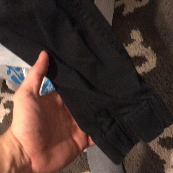 Slim fit on a 32 , nice skinny jeans - Picture 4 of 4